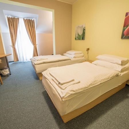 Teledom Hotel Kosice Exterior photo