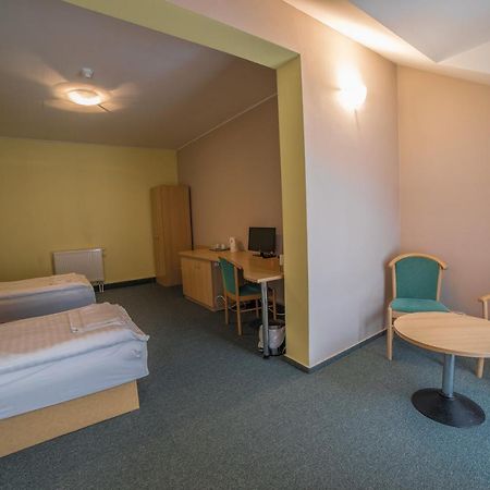 Teledom Hotel Kosice Exterior photo
