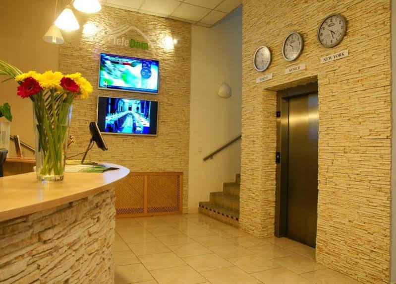 Teledom Hotel Kosice Exterior photo